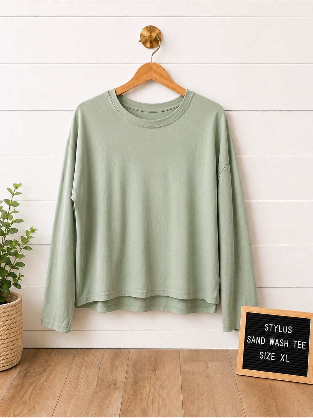 🌿 Stylus Sage Green Sand Wash Tee XL | Soft Long Sleeve Relaxed Fit Top